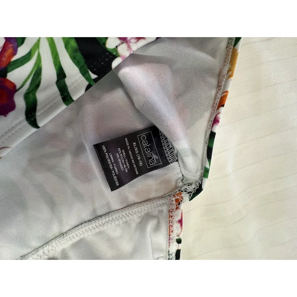CATALINA WOMENS SWIM TANKINI TOP SIZE XL 16-18